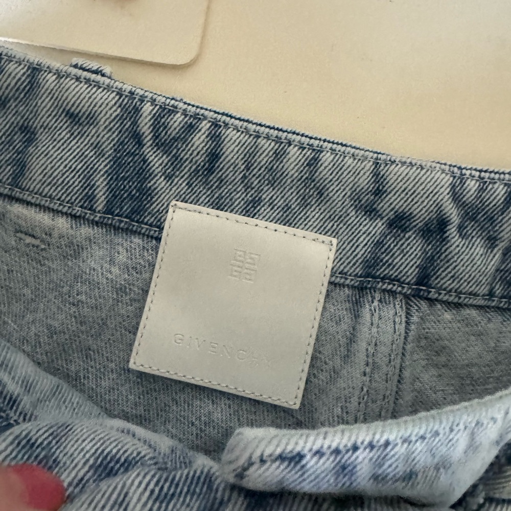 Givenchy Denim Cargo Bermuda Shorts 30 - Picture 13 of 15